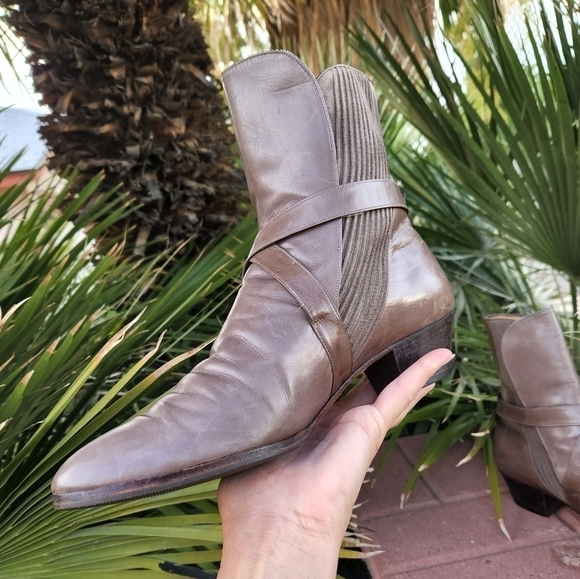 SALVATORE  FERRAGAMO BOOTIES - Picture 6 of 11